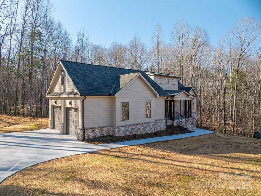 6630 Vesuvius Furnace Road, Denver, NC 28037.  MLS# CAR4196222, YatesRealty ID 10190. 