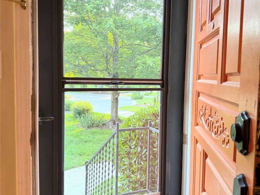 6701 Rugby Lane, Charlotte, NC 28226.  MLS# CAR4360947, YatesRealty ID 10191. 