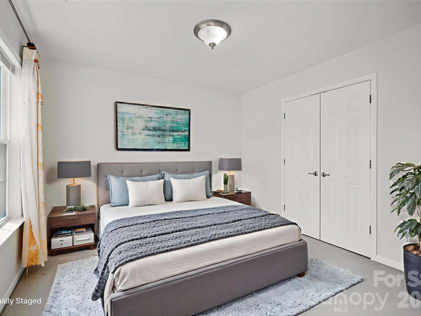 2 Breyerton Court, Asheville, NC 28804.  MLS# CAR4364495, YatesRealty ID 10192. Virtually Staged