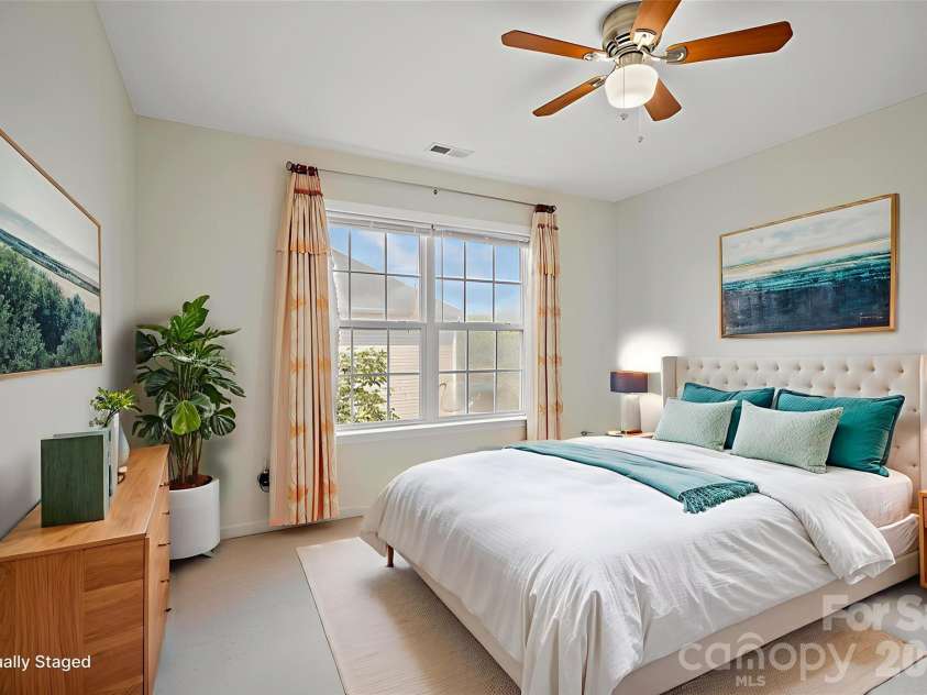 2 Breyerton Court, Asheville, NC 28804.  MLS# CAR4364495, YatesRealty ID 10192. Virtually Staged