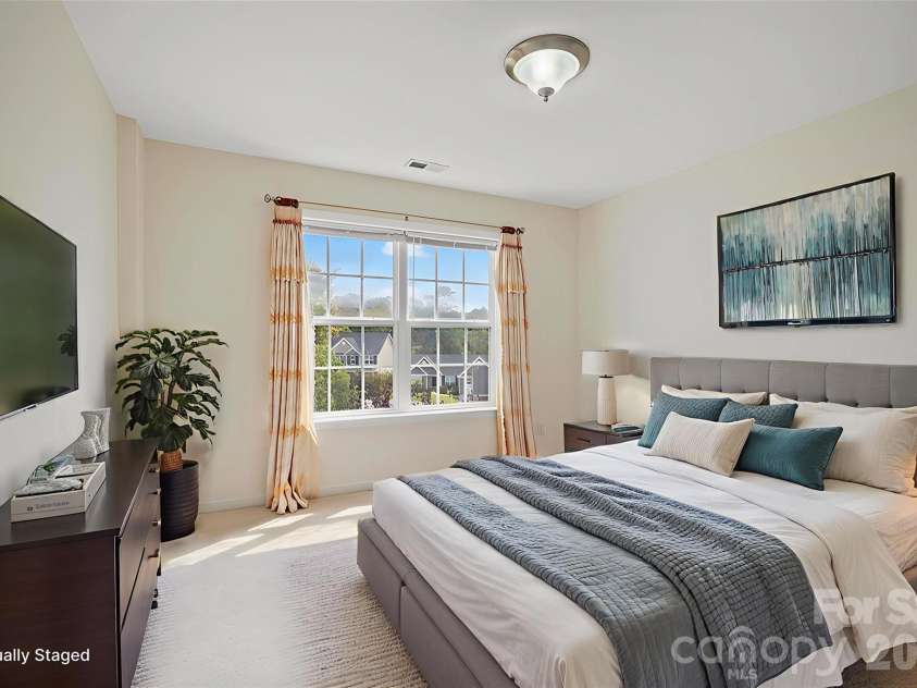 2 Breyerton Court, Asheville, NC 28804.  MLS# CAR4364495, YatesRealty ID 10192. Virtually Staged