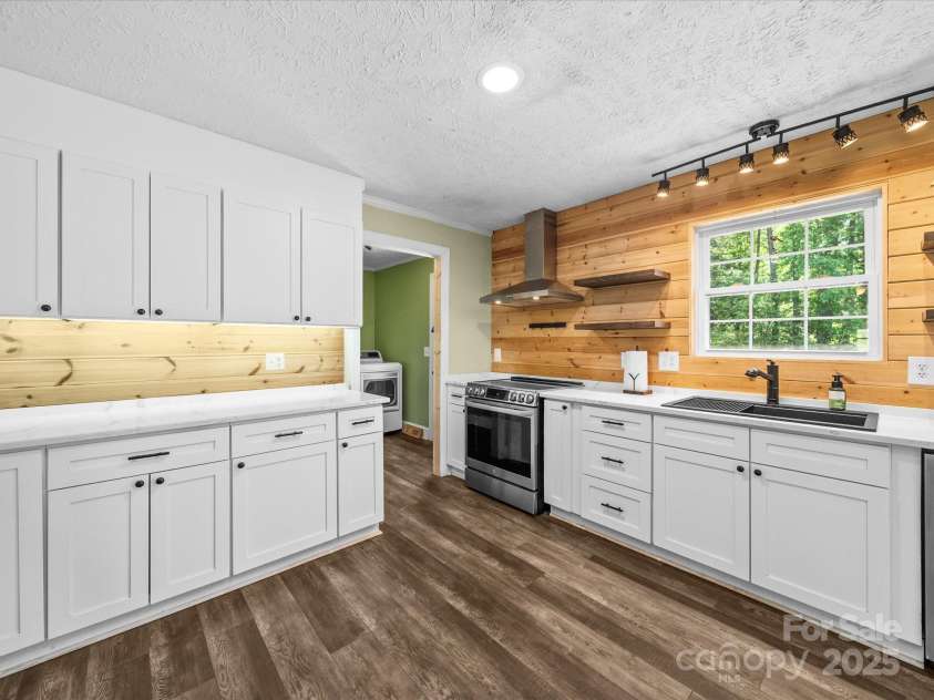 3546 Mount Pleasant Road, Concord, NC 28025.  MLS# CAR4247028, YatesRealty ID 10192. 