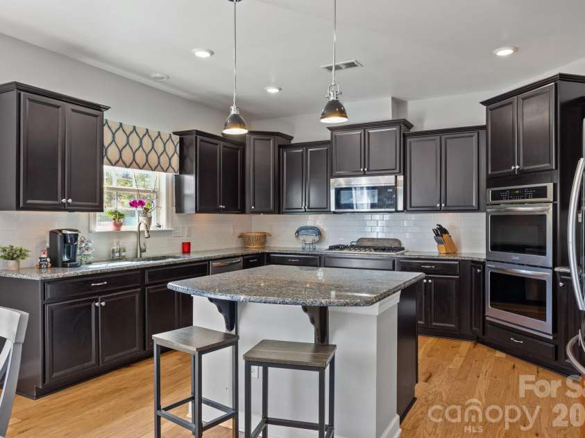 1982 Smokey Quartz Road, Davidson, NC 28036.  MLS# CAR4365393, YatesRealty ID 10194. 