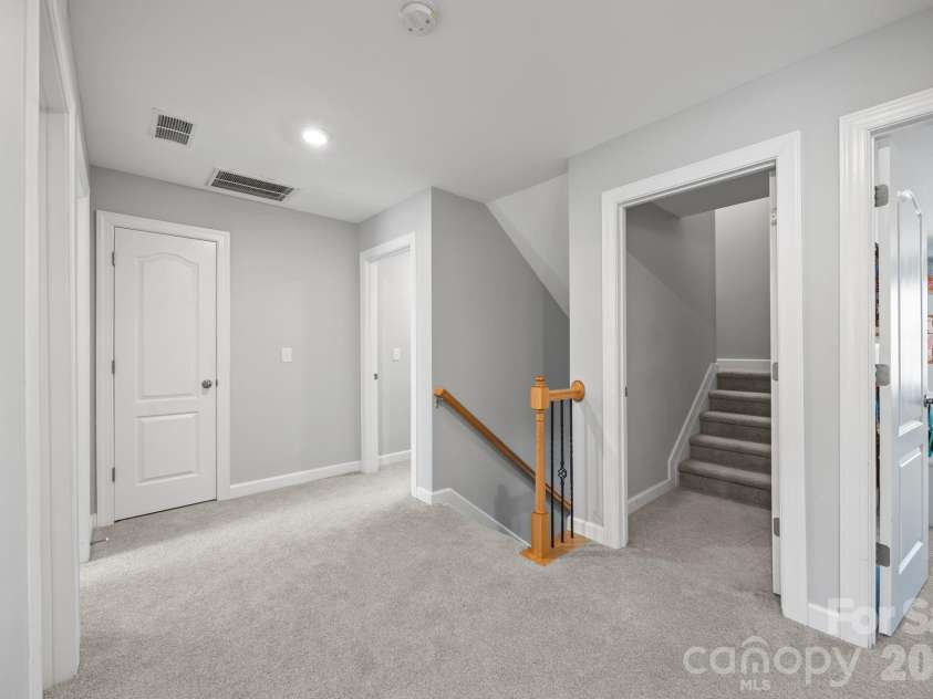 1982 Smokey Quartz Road, Davidson, NC 28036.  MLS# CAR4365393, YatesRealty ID 10194. 