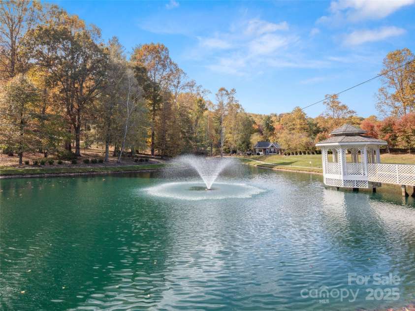 301 Governors Drive, Hendersonville, NC 28791.  MLS# CAR4251149, YatesRealty ID 10194. 