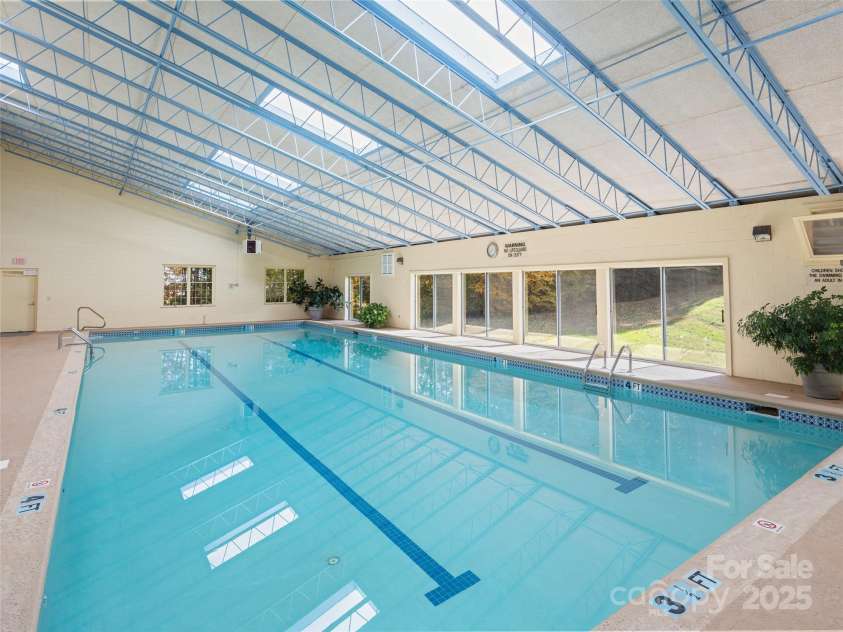 301 Governors Drive, Hendersonville, NC 28791.  MLS# CAR4251149, YatesRealty ID 10194. 