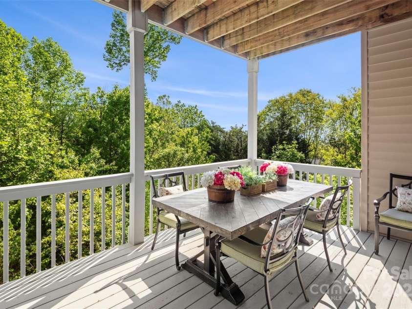 301 Governors Drive, Hendersonville, NC 28791.  MLS# CAR4251149, YatesRealty ID 10194. 