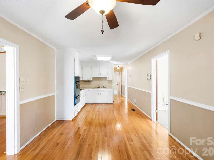 1696 Hoffman Road, Gastonia, NC 28054.  MLS# CAR4365110, YatesRealty ID 10195. 