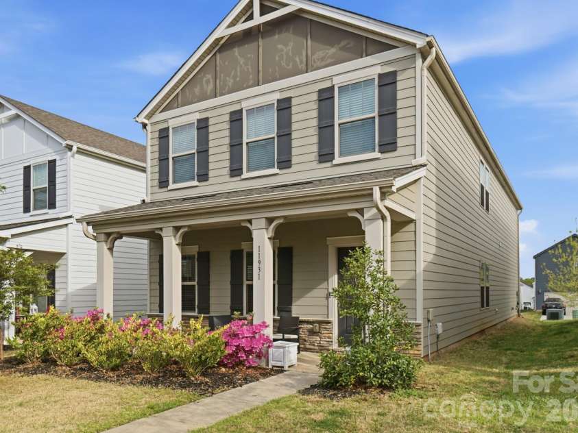 11931 Hambright Road, Huntersville, NC 28078.  MLS# CAR4365973, YatesRealty ID 10196. 