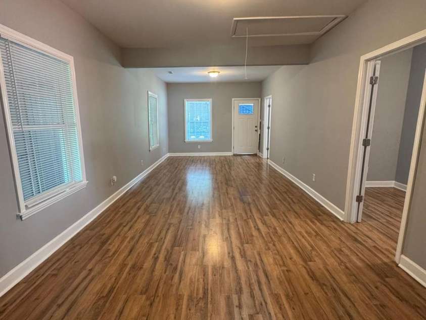 402 California Street, York, SC 29745.  MLS# CAR4246393, YatesRealty ID 10196. 