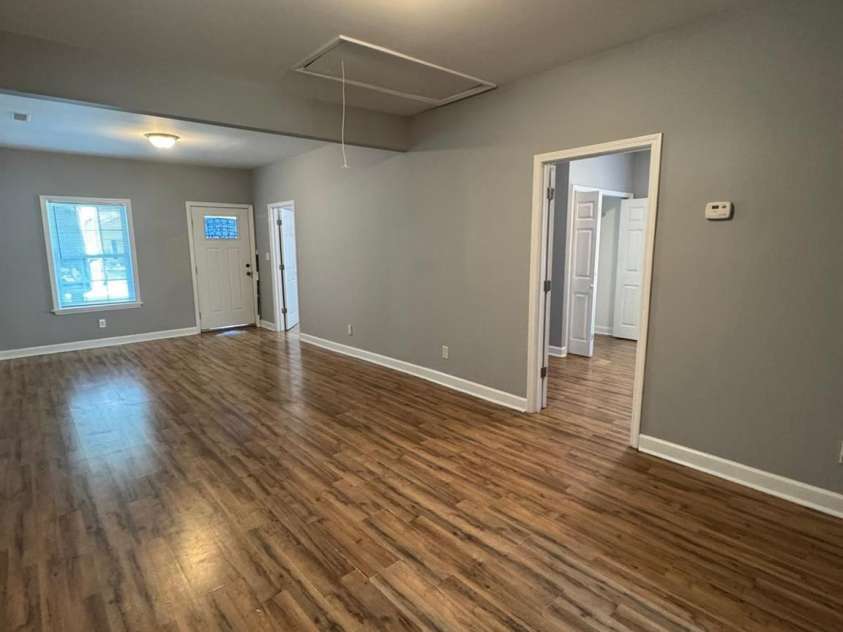 402 California Street, York, SC 29745.  MLS# CAR4246393, YatesRealty ID 10196. 