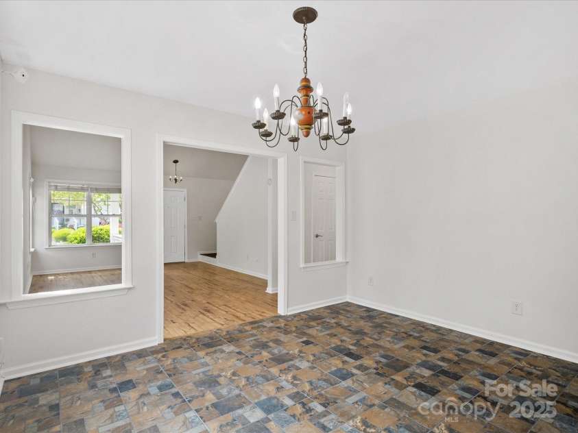 6647 Vlosi Drive, Charlotte, NC 28226.  MLS# CAR4249804, YatesRealty ID 10197. 