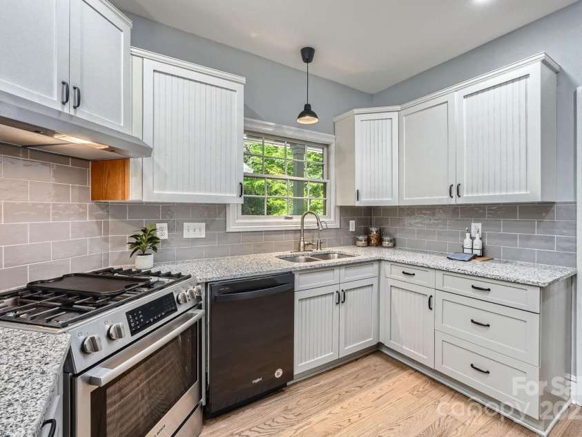 119 Taylor Court, Mooresville, NC 28117.  MLS# CAR4241779, YatesRealty ID 10198. 