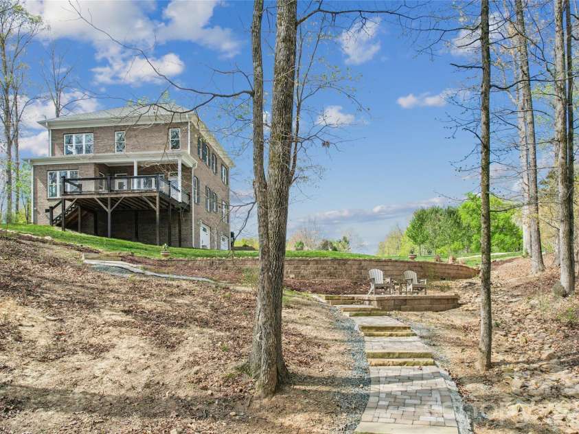 902 Bridgewater Drive, Monroe, NC 28112.  MLS# CAR4361236, YatesRealty ID 10198. Enjoy your walk down to the Lake!