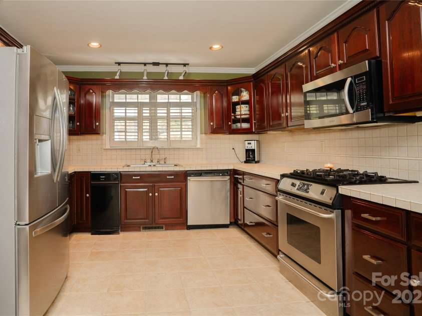 3289 Tyro Road, Lexington, NC 27295.  MLS# CAR4243594, YatesRealty ID 10199. 