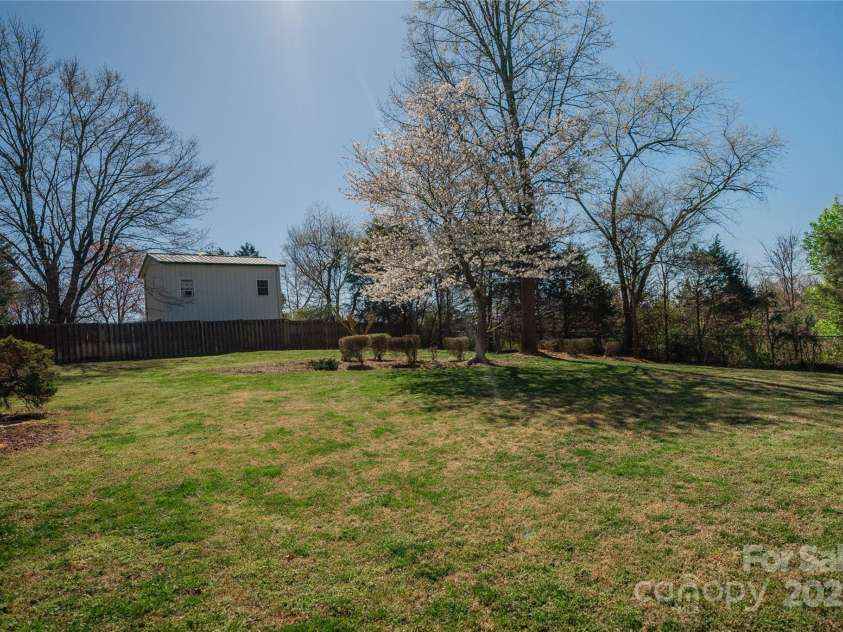 3289 Tyro Road, Lexington, NC 27295.  MLS# CAR4243594, YatesRealty ID 10199. 