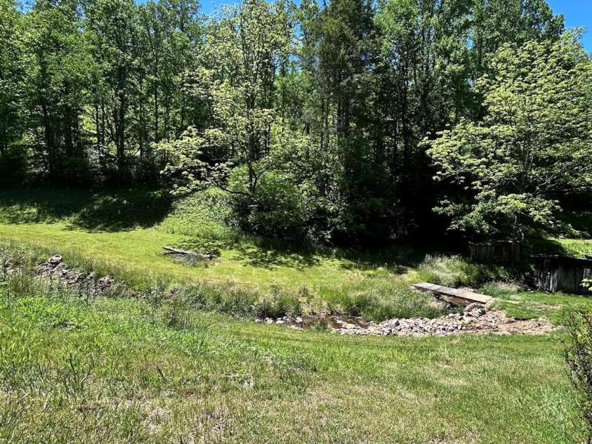 611 Johnson Hollow Road, Bakersville, NC 28705.  MLS# CAR4262666, YatesRealty ID 102. 