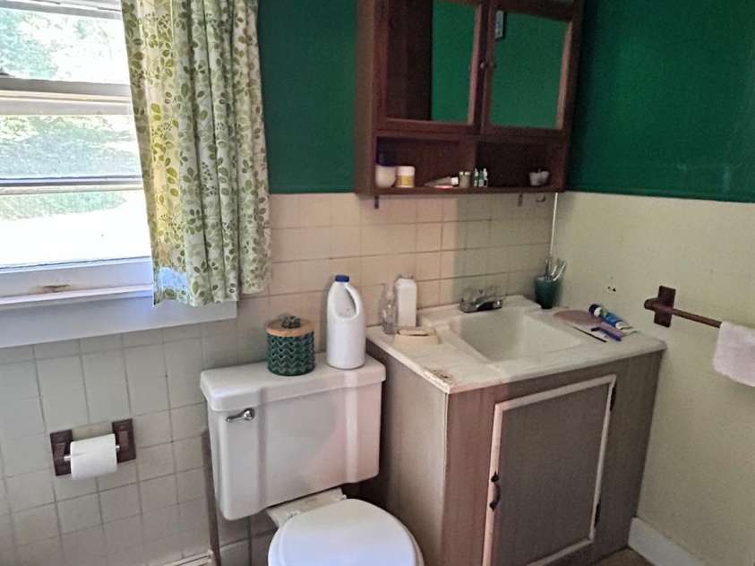 611 Johnson Hollow Road, Bakersville, NC 28705.  MLS# CAR4262666, YatesRealty ID 102. 