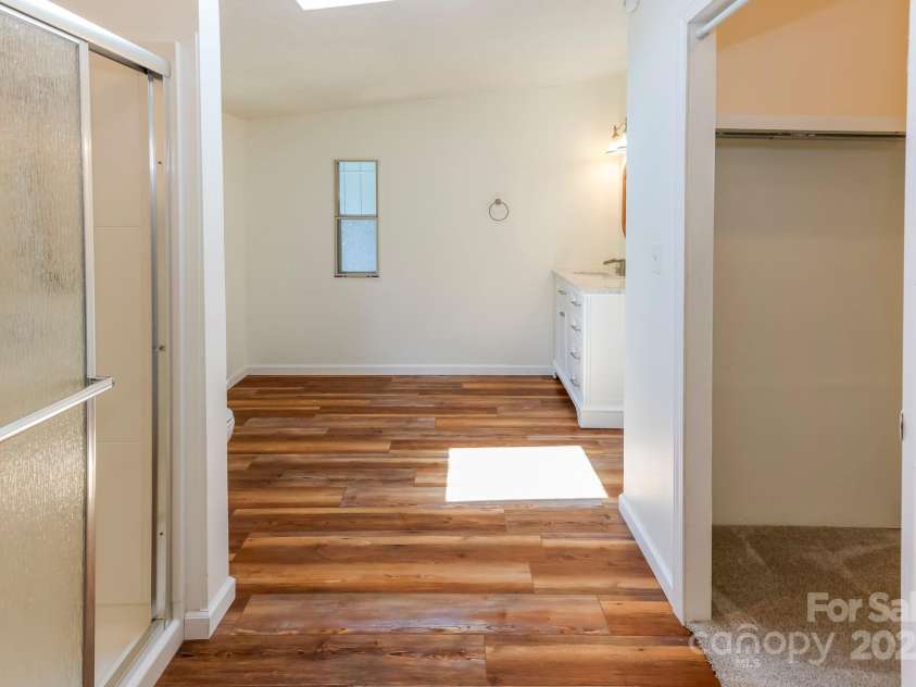 150 Navaho Trail, Rutherfordton, NC 28139.  MLS# CAR4279010, YatesRealty ID 1020. 