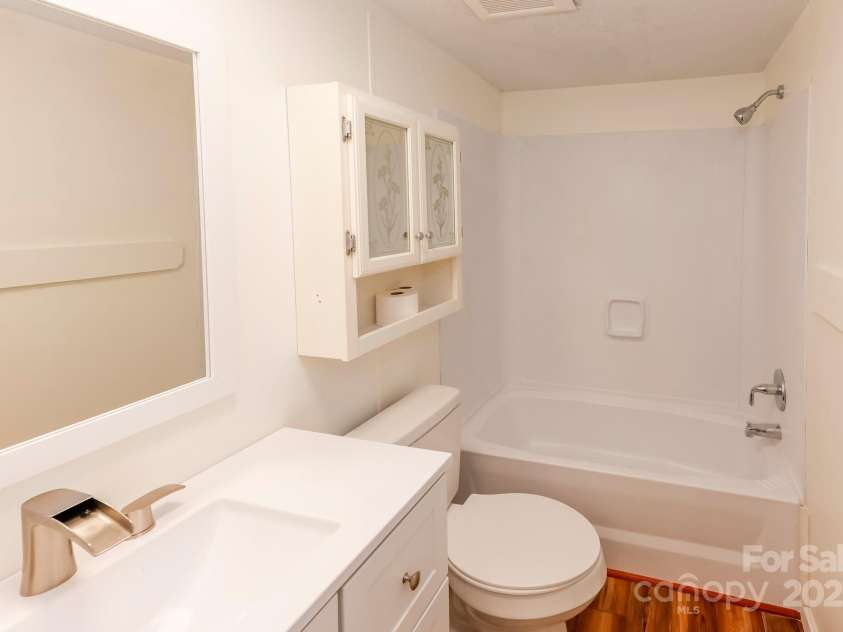 150 Navaho Trail, Rutherfordton, NC 28139.  MLS# CAR4279010, YatesRealty ID 1020. 