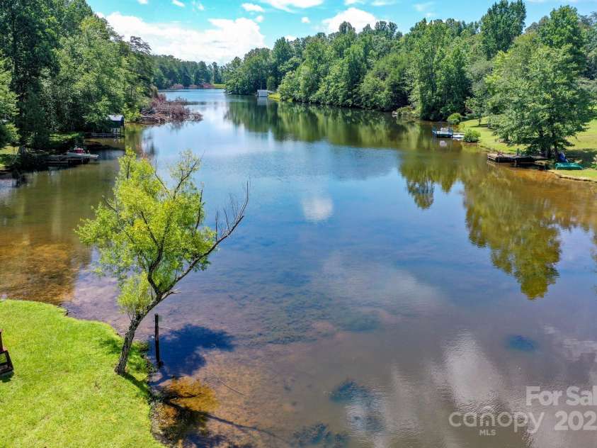 150 Navaho Trail, Rutherfordton, NC 28139.  MLS# CAR4279010, YatesRealty ID 1020. 