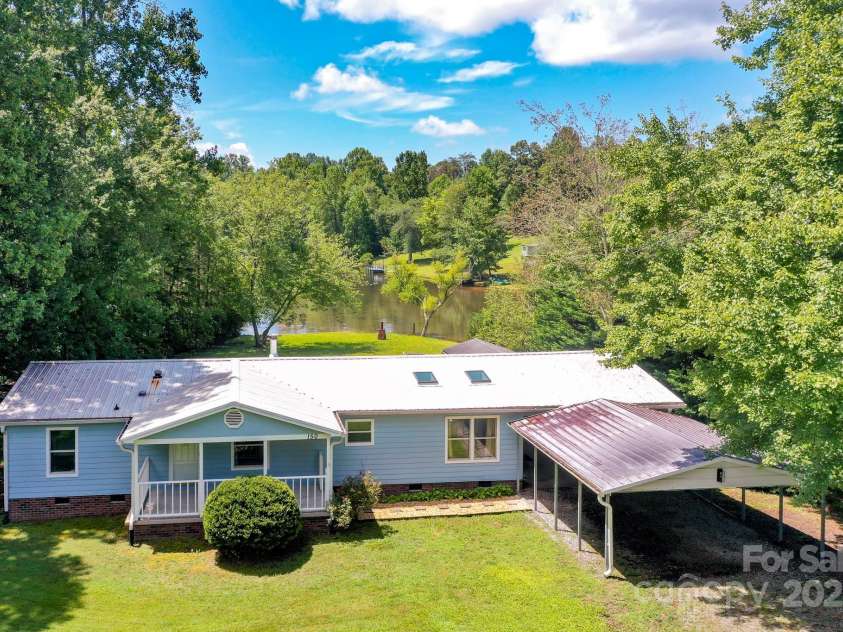 150 Navaho Trail, Rutherfordton, NC 28139.  MLS# CAR4279010, YatesRealty ID 1020. 