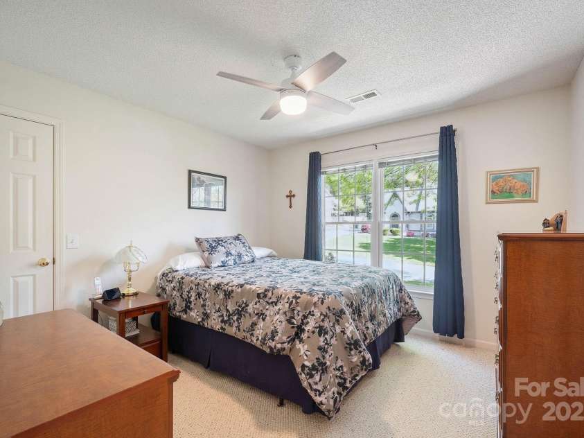 210 35th Avenue, Hickory, NC 28601.  MLS# CAR4245350, YatesRealty ID 10200. Bedroom 3 w/a Walk-in Closet