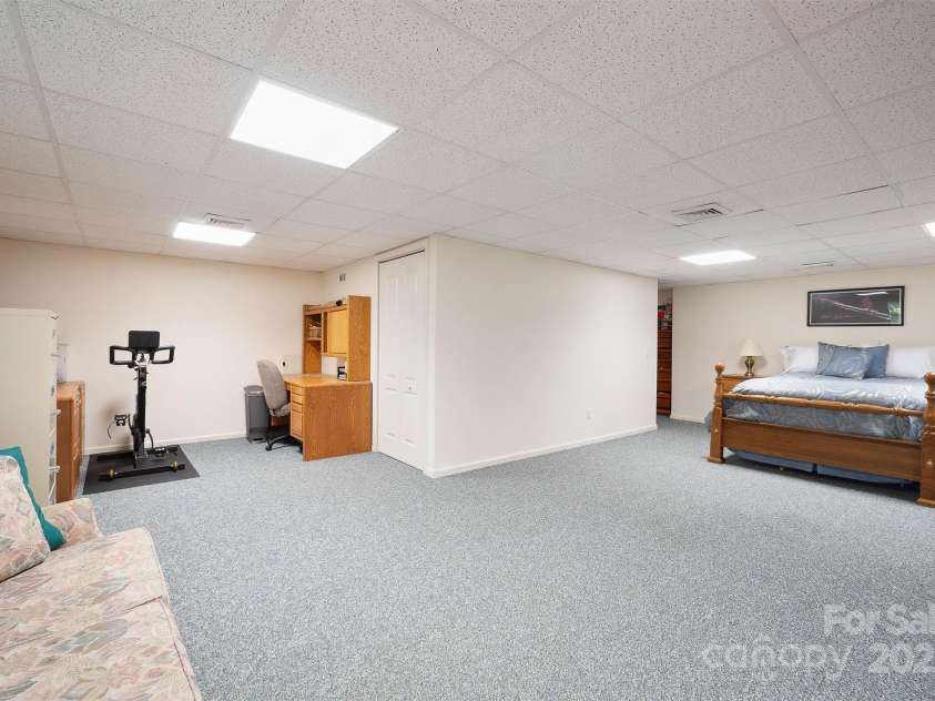 210 35th Avenue, Hickory, NC 28601.  MLS# CAR4245350, YatesRealty ID 10200. Could not count in htd sqftage b/c ceiling height is just below 7' (6'11