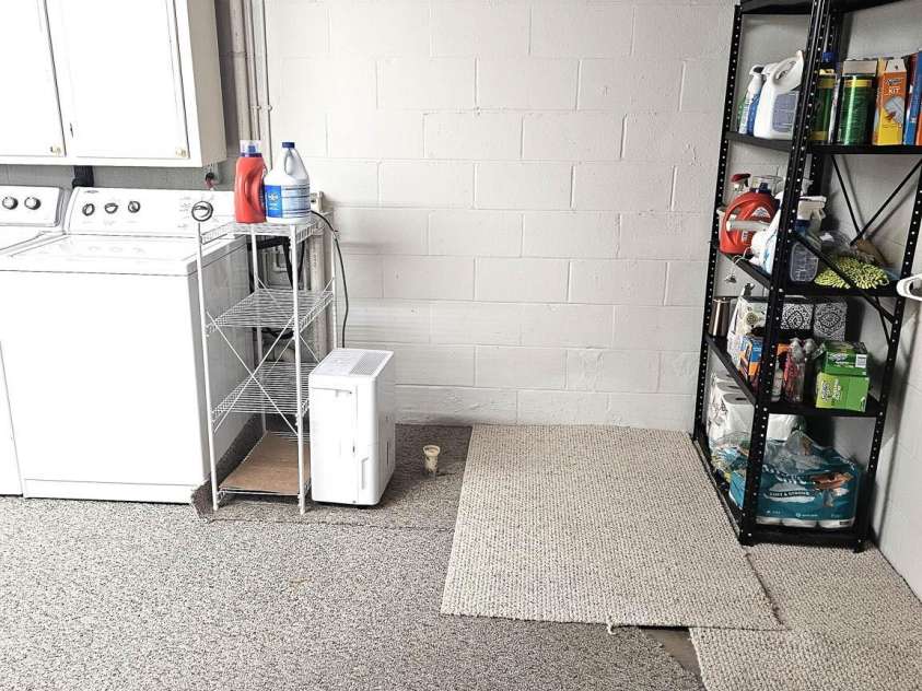 210 35th Avenue, Hickory, NC 28601.  MLS# CAR4245350, YatesRealty ID 10200. Unfinished Area for Laundry/Storage & Plumbed