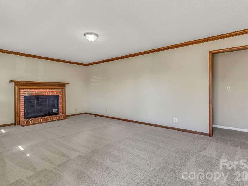 1703 Crestview Road, Easley, SC 29642.  MLS# CAR4328533, YatesRealty ID 10201. 