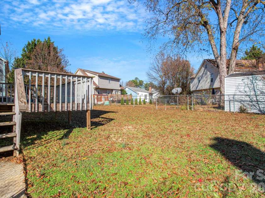 1703 Crestview Road, Easley, SC 29642.  MLS# CAR4328533, YatesRealty ID 10201. 