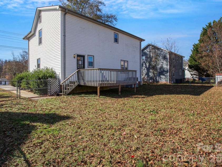 1703 Crestview Road, Easley, SC 29642.  MLS# CAR4328533, YatesRealty ID 10201. 