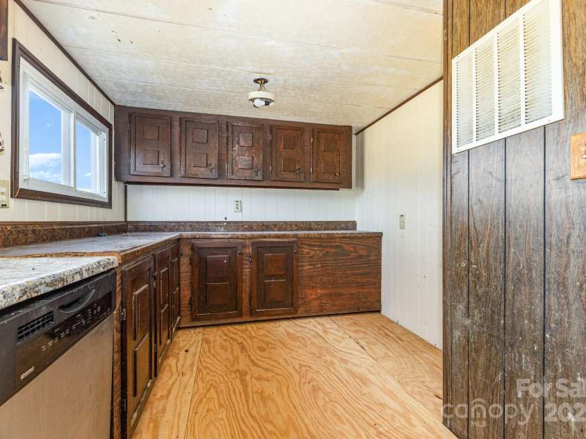610 Osteen Road, York, SC 29745.  MLS# CAR4327267, YatesRealty ID 10202. 