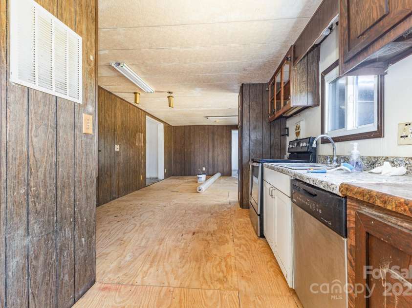 610 Osteen Road, York, SC 29745.  MLS# CAR4327267, YatesRealty ID 10202. 