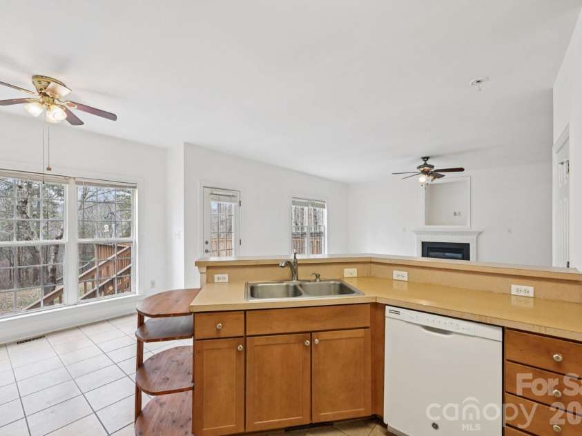 3543 Lake Bluff Drive, Sherrills Ford, NC 28673.  MLS# CAR4328762, YatesRealty ID 10204. 