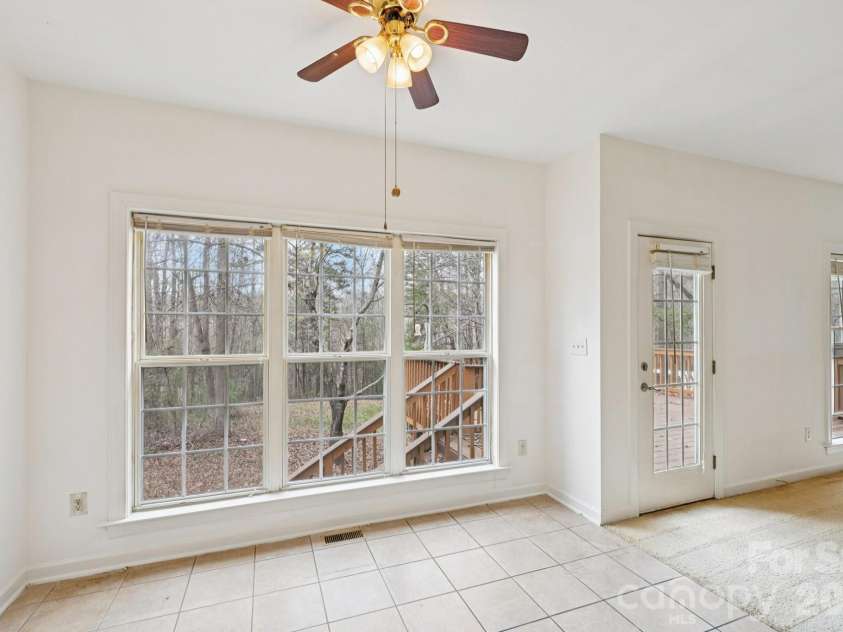 3543 Lake Bluff Drive, Sherrills Ford, NC 28673.  MLS# CAR4328762, YatesRealty ID 10204. 