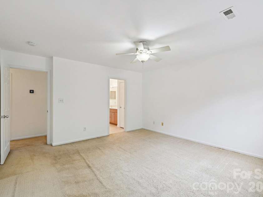 3543 Lake Bluff Drive, Sherrills Ford, NC 28673.  MLS# CAR4328762, YatesRealty ID 10204. 