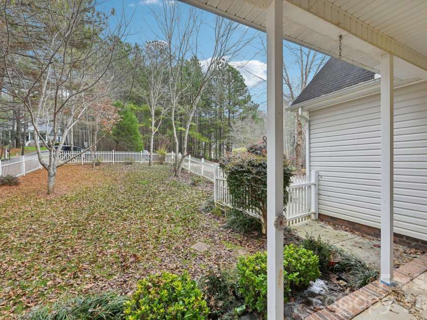 3543 Lake Bluff Drive, Sherrills Ford, NC 28673.  MLS# CAR4328762, YatesRealty ID 10204. 