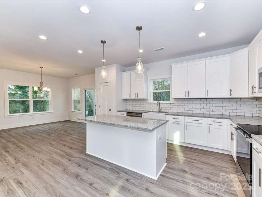 5613 Morgan Mill Road, Monroe, NC 28110.  MLS# CAR4277856, YatesRealty ID 10206. 