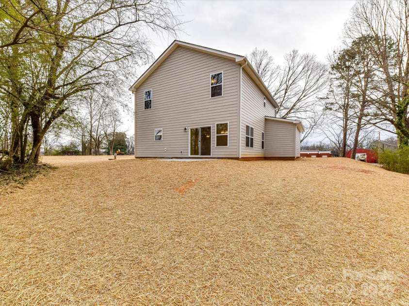 5613 Morgan Mill Road, Monroe, NC 28110.  MLS# CAR4277856, YatesRealty ID 10206. 
