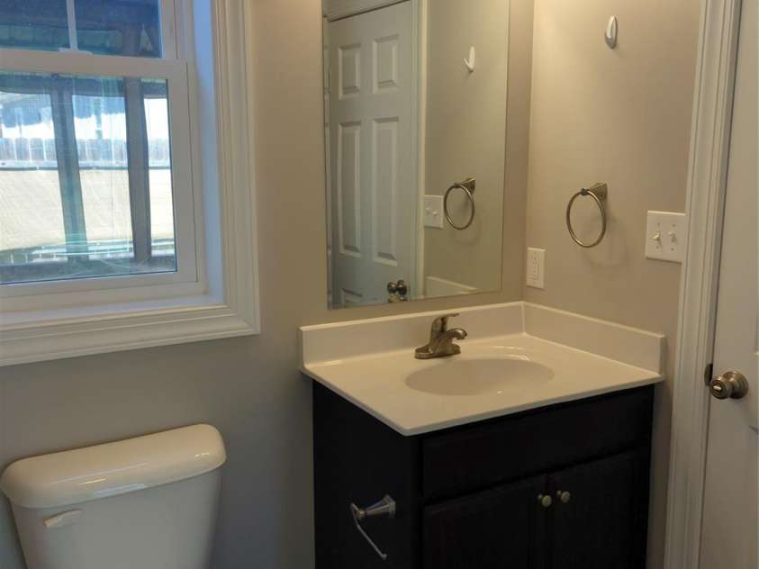 932 3rd Street Place, Hickory, NC 28602.  MLS# CAR4245930, YatesRealty ID 10208. 