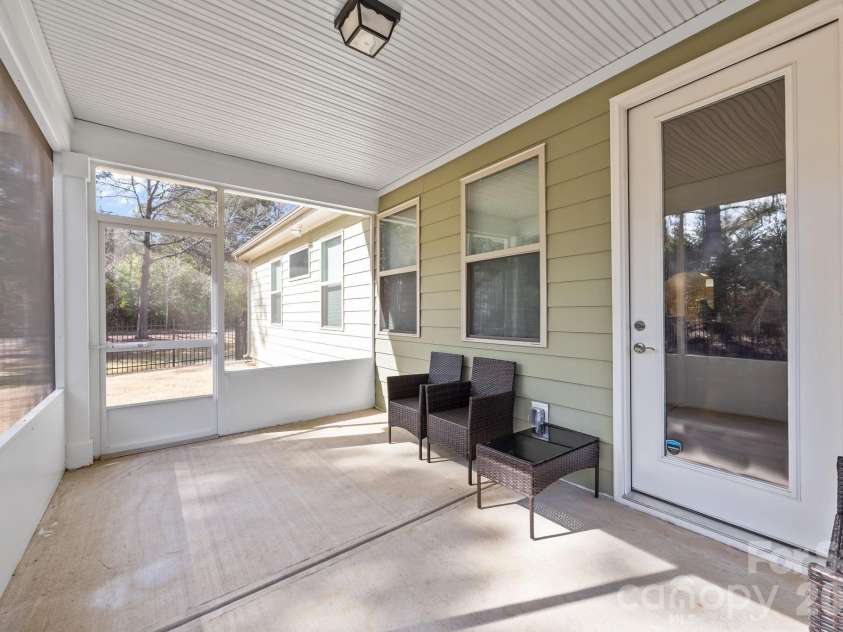 528 Rustlewood Way, Rock Hill, SC 29732.  MLS# CAR4347425, YatesRealty ID 10209. 