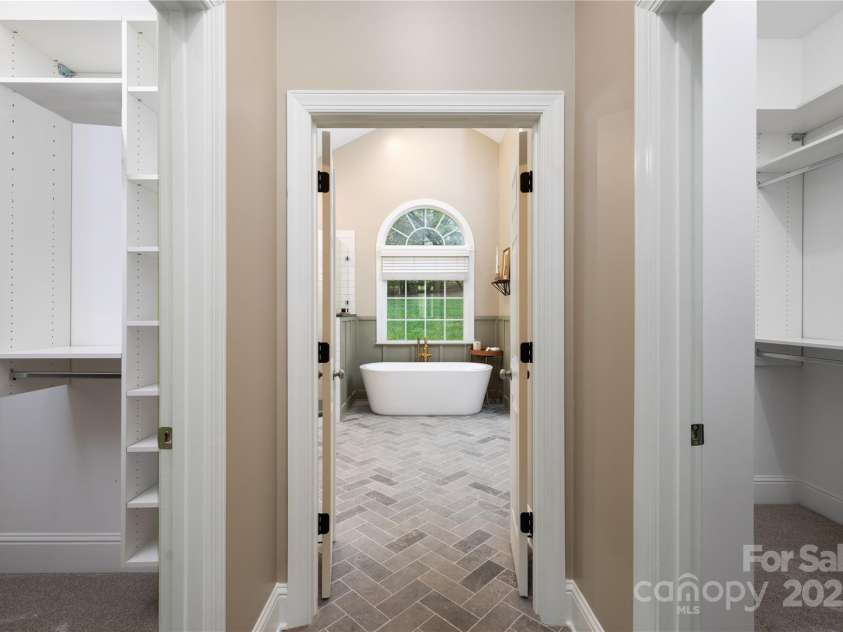 9013 Yellow Pine Court, Waxhaw, NC 28173.  MLS# CAR4251886, YatesRealty ID 10213. 