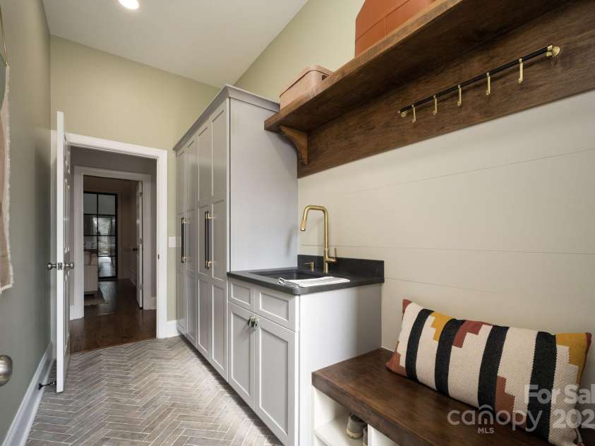 9013 Yellow Pine Court, Waxhaw, NC 28173.  MLS# CAR4251886, YatesRealty ID 10213. 