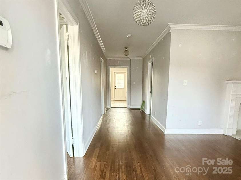 406 Catawba Street, Lancaster, SC 29720.  MLS# CAR4249061, YatesRealty ID 10214. 