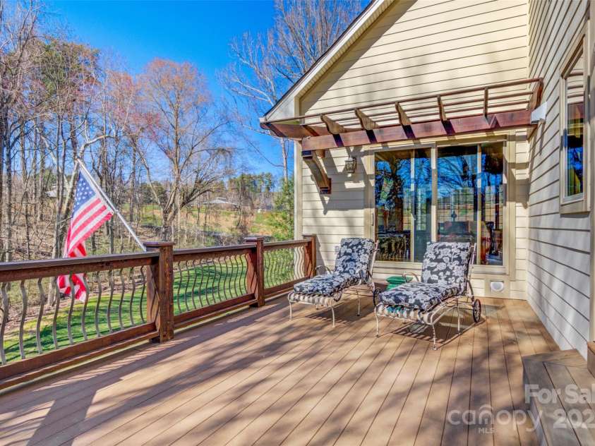 301 Agnew Road, Mooresville, NC 28117.  MLS# CAR4167254, YatesRealty ID 10216. Deck