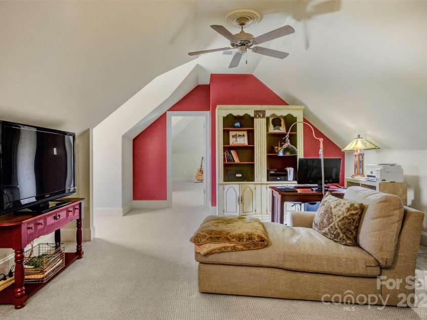 301 Agnew Road, Mooresville, NC 28117.  MLS# CAR4167254, YatesRealty ID 10216. Den Office