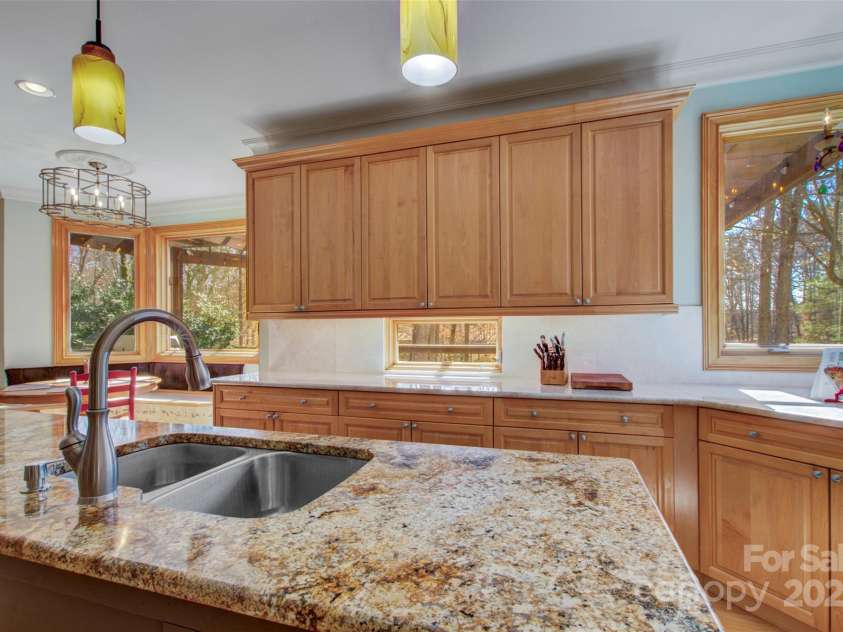 301 Agnew Road, Mooresville, NC 28117.  MLS# CAR4167254, YatesRealty ID 10216. Kitchen