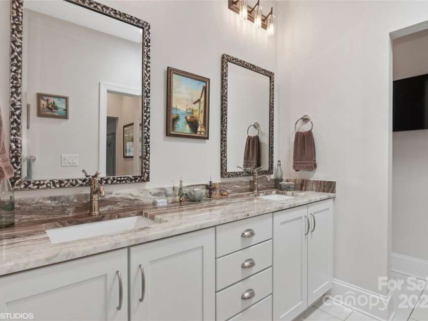 3006 Portico Place, Fort Mill, SC 29715.  MLS# CAR4254421, YatesRealty ID 10217. 