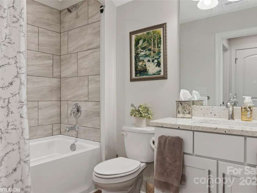 3006 Portico Place, Fort Mill, SC 29715.  MLS# CAR4254421, YatesRealty ID 10217. 